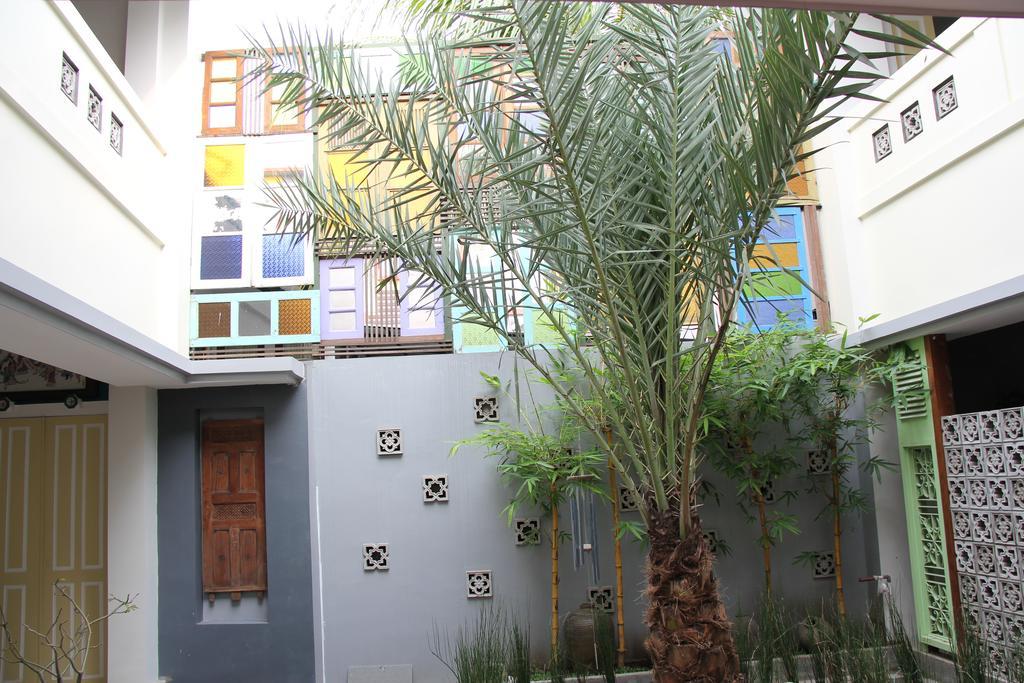 Hotel Koening Cirebon Eksteriør bilde