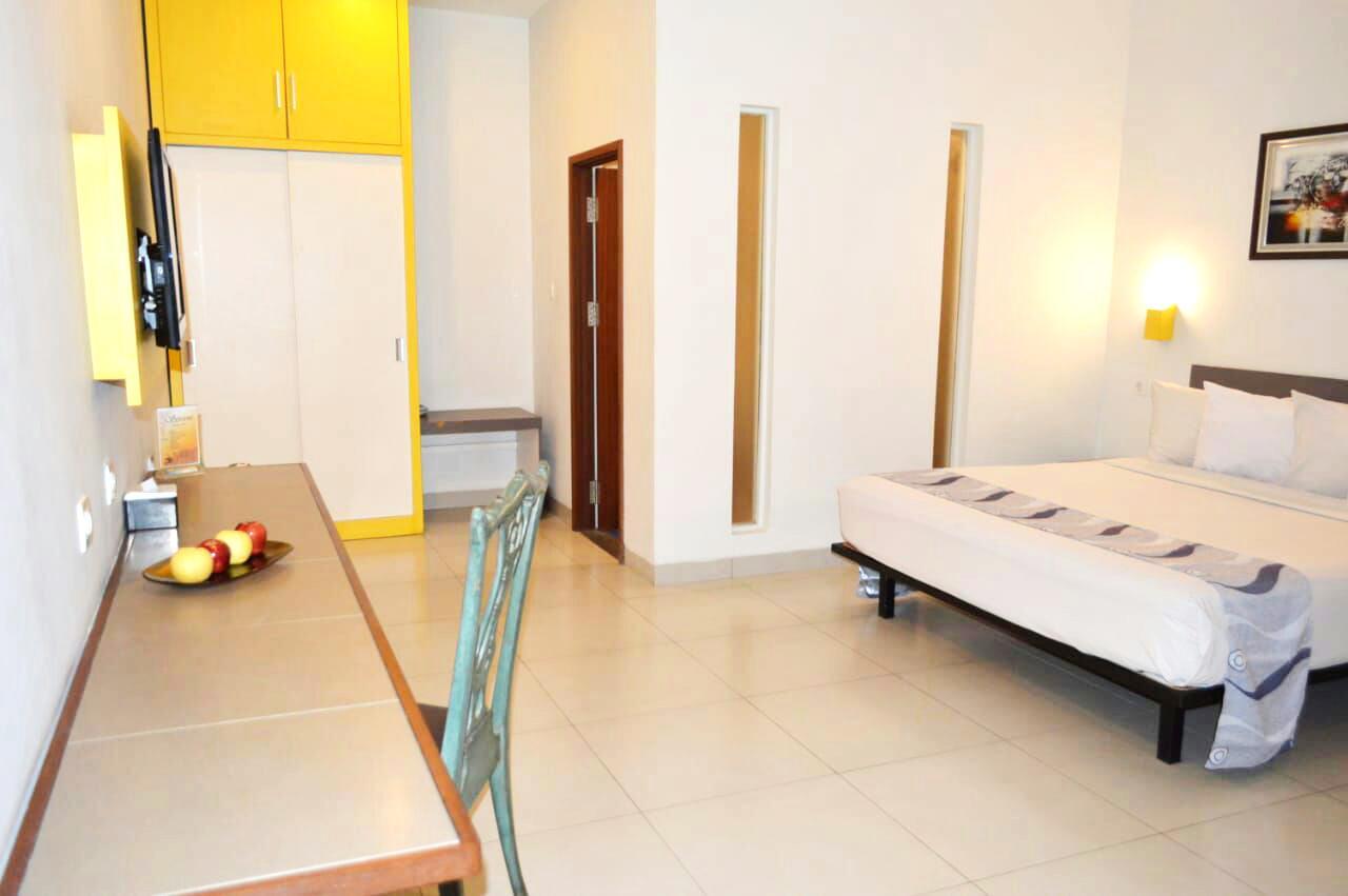 Hotel Koening Cirebon Eksteriør bilde