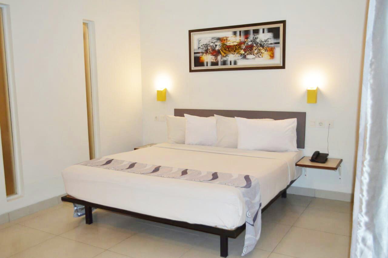 Hotel Koening Cirebon Eksteriør bilde